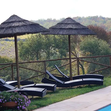 Agriturismo Bonzalone Farm stay